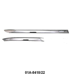 GRILLE CENTER STRIP - 40 DLX PASS