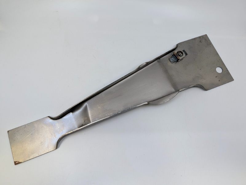 FRONT FLOOR STIFFENER/SEAT MOUNT - 40 PASS, RH