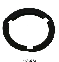 HORN BUTTON INSULATOR - 41-48 PASS/MERC