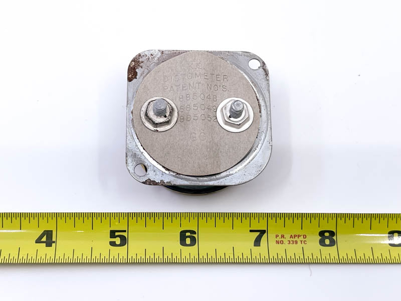 N.O.S. OIL GAUGE - 41 PASSENGER W/WHITE NEEDLE