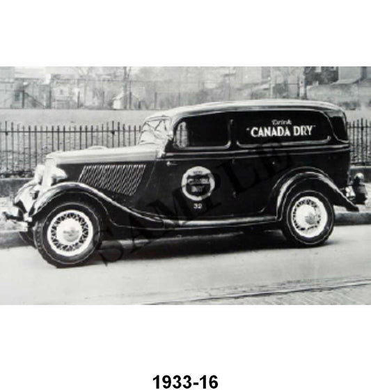BLACK AND WHITE PICTURES - 33 SEDAN/DELIVERY