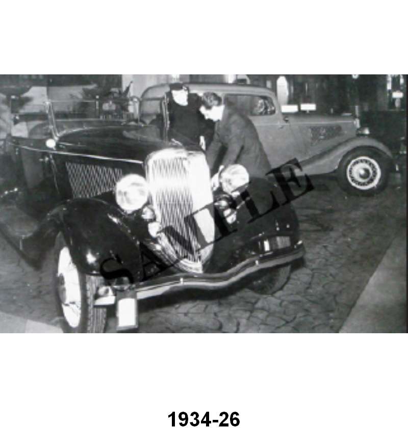 BLACK AND WHITE PICTURES - 34 ROADSTER SHOWROOM