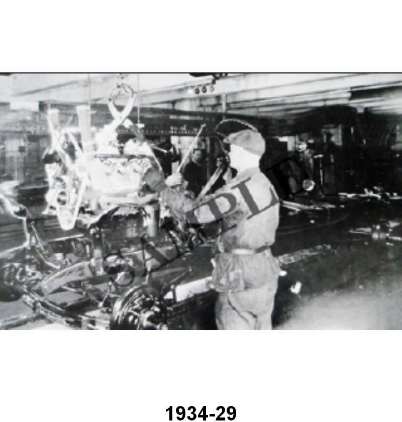 BLACK AND WHITE PICTURES - 34 ASSEMBLY LINE