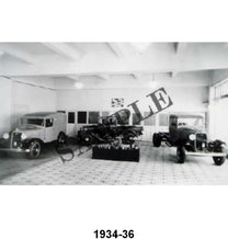 BLACK AND WHITE PICTURES - 34 NEW CAR DEALER PARTS