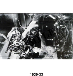 BLACK AND WHITE PICTURES - 39 ASSEMBLY LINE