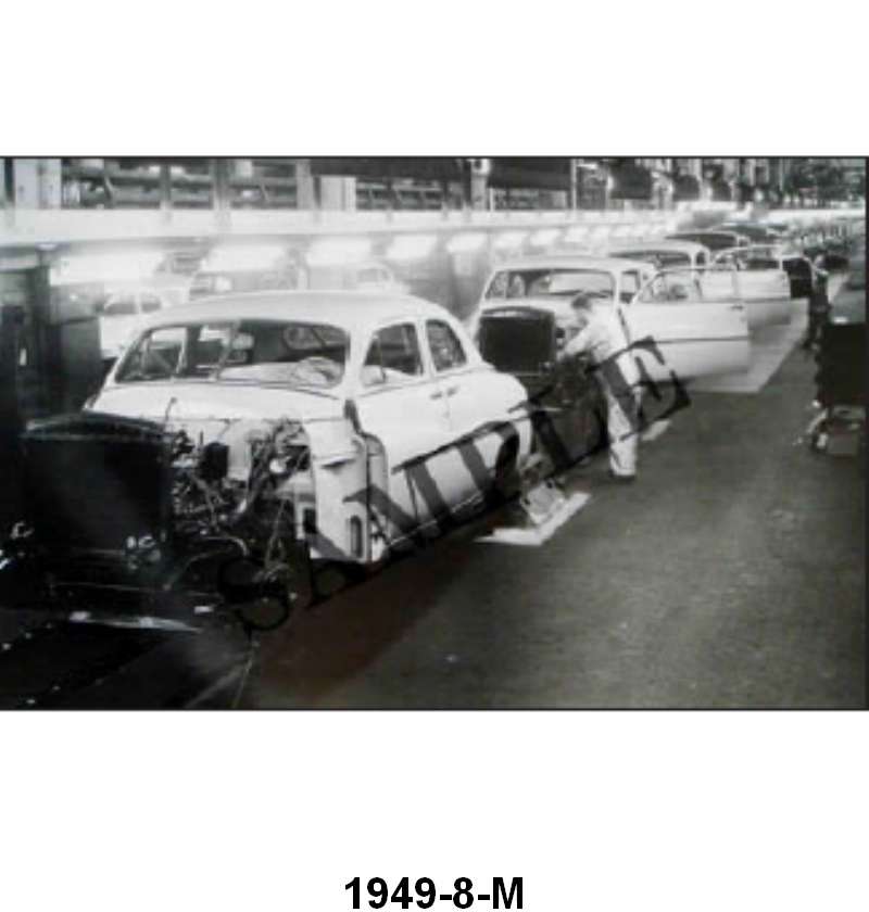 BLACK AND WHITE PICTURES - 49 MERCURY ASSEMBLY LINE