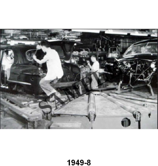 BLACK AND WHITE PICTURES - 49 ASSEMBLY LINE