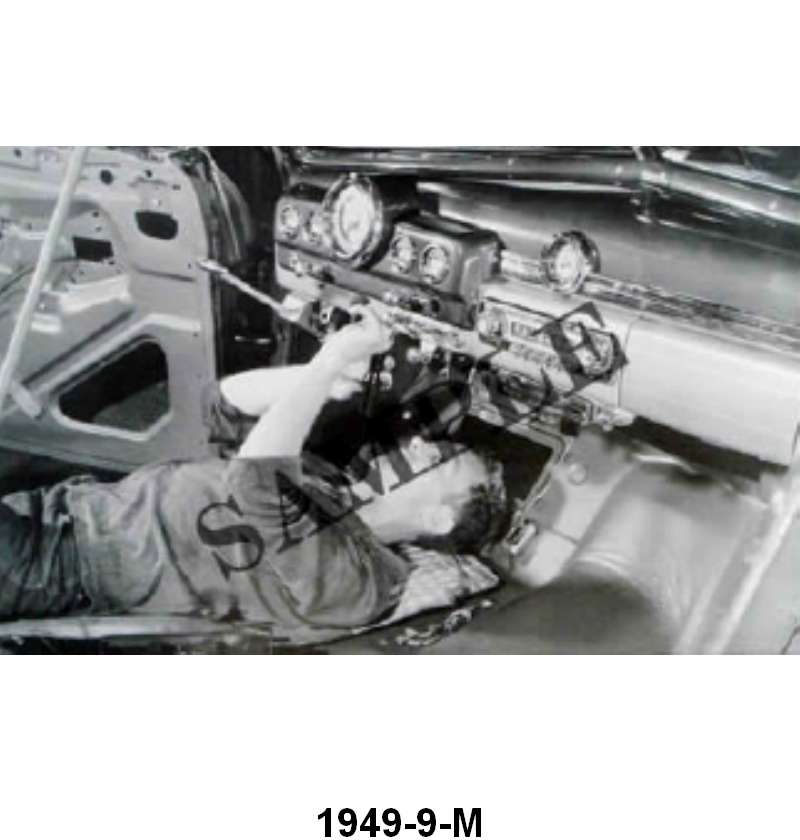 BLACK AND WHITE PICTURES - 49 MERCURY ASSEMBLY LINE