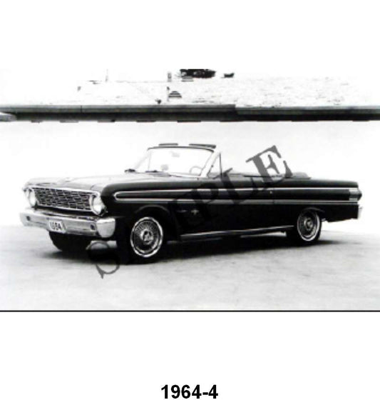 BLACK AND WHITE PICTURE - 64 FLC SPRINT CONV, TOP DOWN