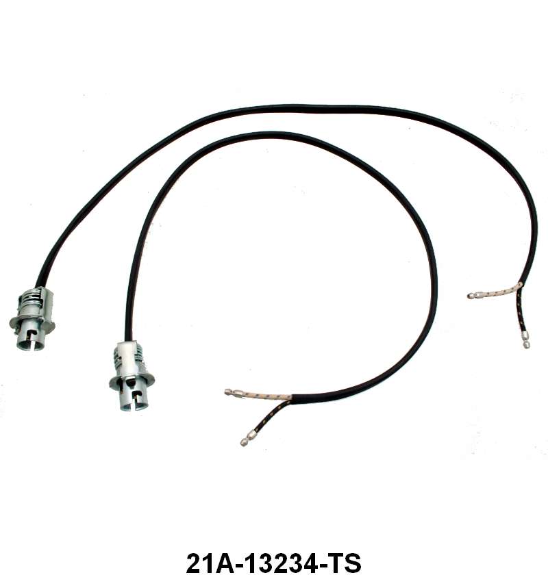 PARK LIGHT SOCKET & WIRING - 42-48 PASS, 42-47 PICKUP W/TURN