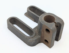 FAN HUB MOUNTING BRACKET - 42-49 PASS/MERC, 42-47 PU 48-52 F-1/F-3