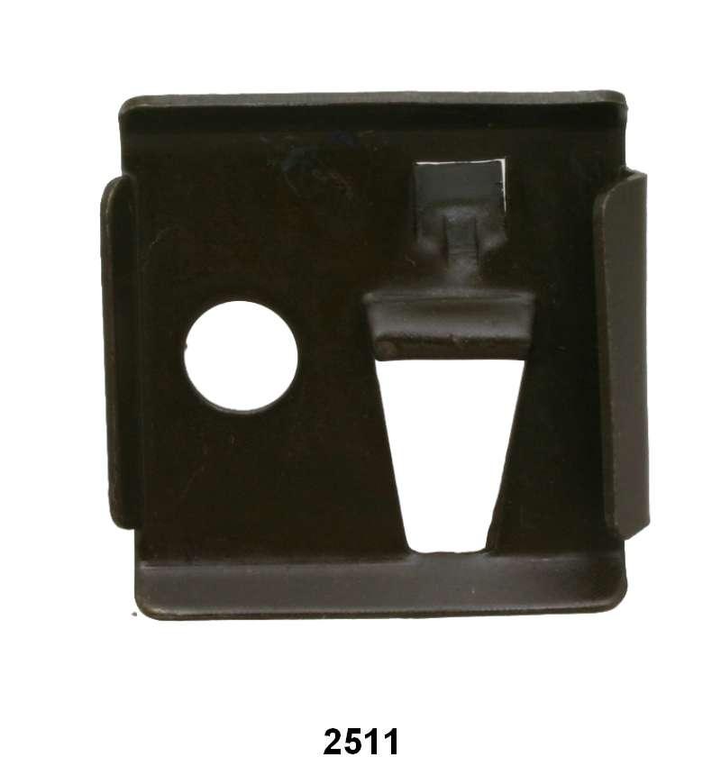 REAR DOOR & QUARTER MOLDING CLIP - 54 PASS #60,70B, 72B, 73B, 73C, 76, 79B