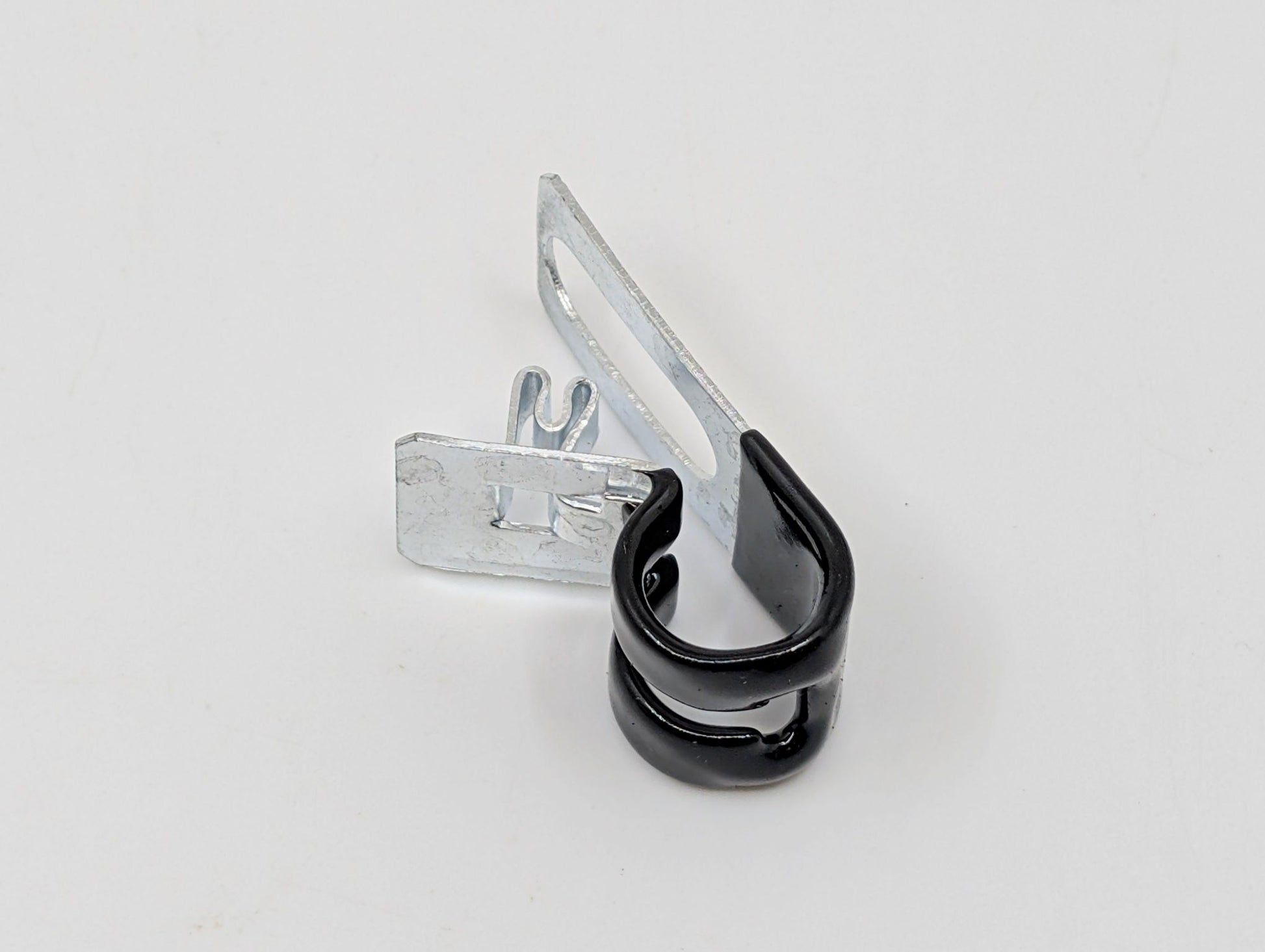TAIL LIGHT WIRING CLIP ON FRAME - 61-79 F-100/F-250
