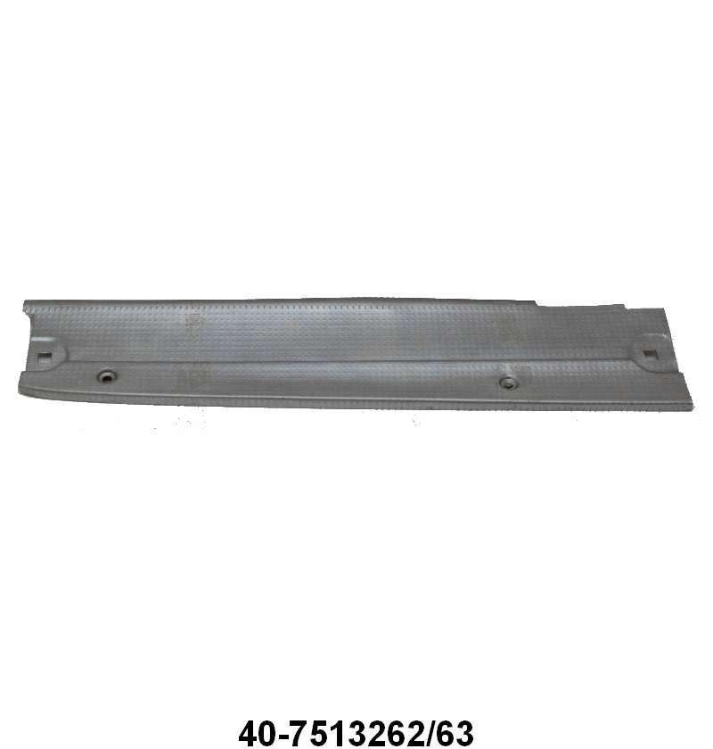 REAR DOOR SCUFF PLATES - 33-34 PHAETON REAR