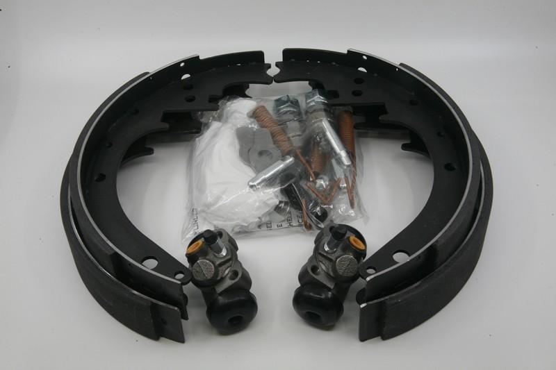 REAR BACKING PLATES - 35-48 PASS, 39-48 MERC, 35-47 PU 12" BENDIX x 2"