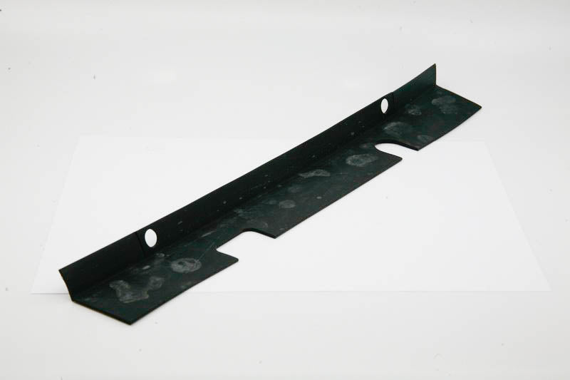 RUBBER BATTERY SPLASH SEAL - 3536 PASS/PU, MOUNTS TO FLOOR