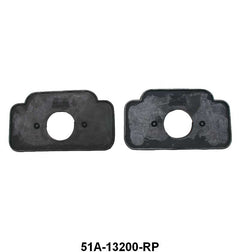 PARK LIGHT TO FENDER PAD - 42-46 PASSENGER