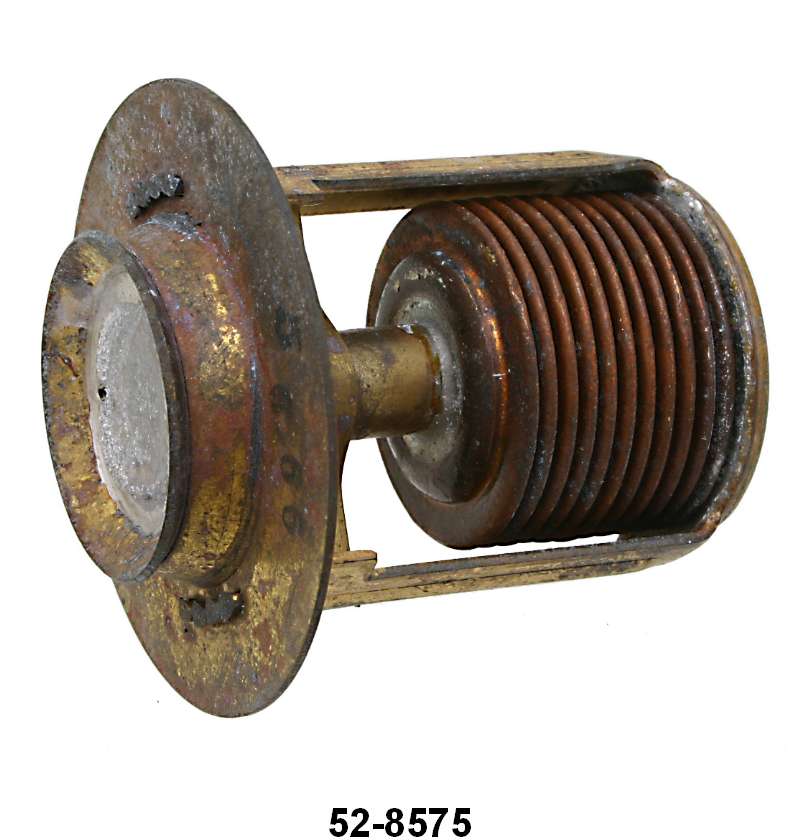 THERMOSTATS - 37-40 60HP NOS