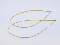 HEADLIGHT LENS GASKET RETAINING BAIL - 37-39 PASSENGER