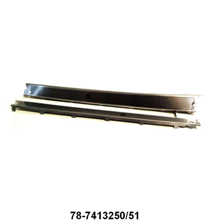 SCUFF PLATES - 37 CONV SEDAN/PHAETON FRONT DOOR