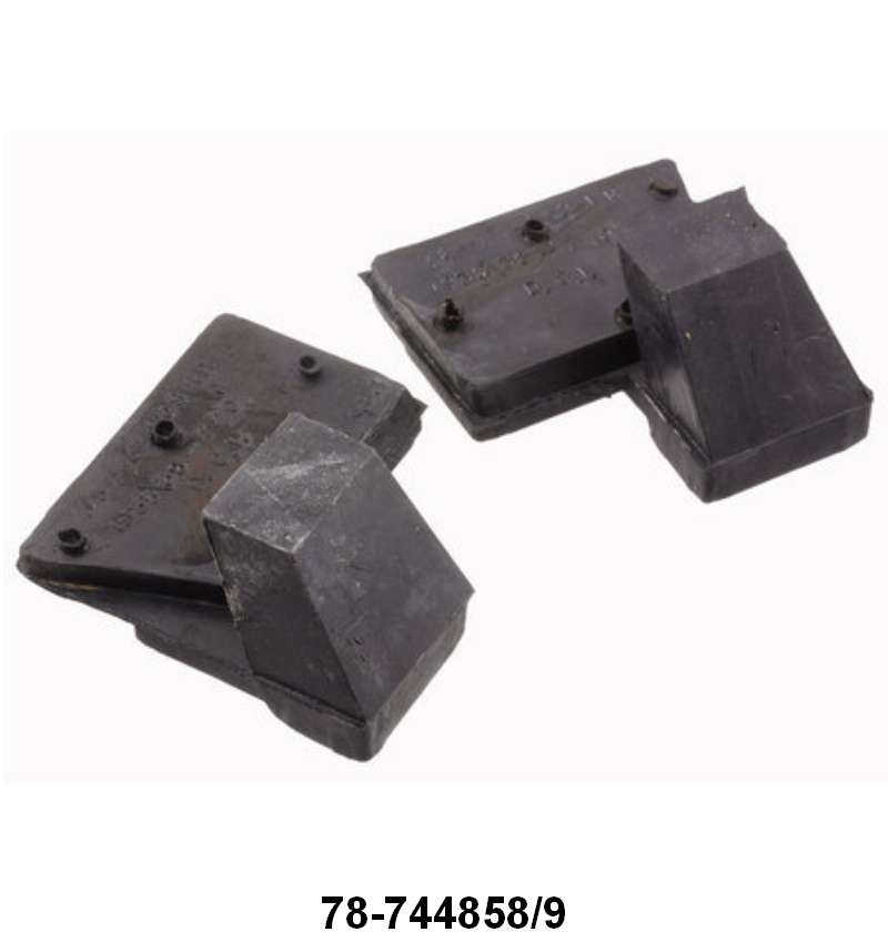 CONVERTIBLE TOP TO QUARTER PANEL PAD - 37-38 SEDAN