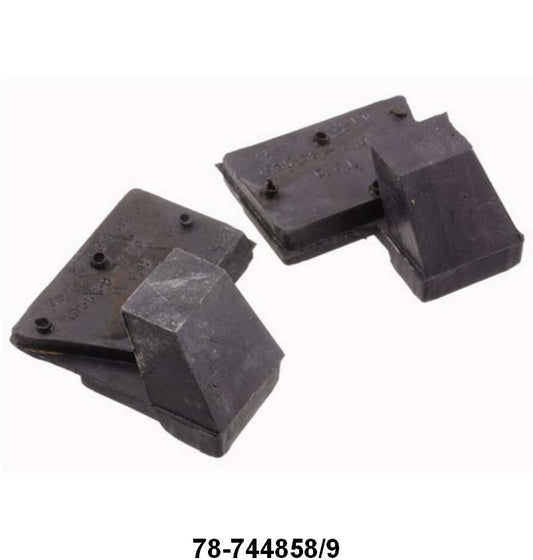 CONVERTIBLE TOP TO QUARTER PANEL PAD - 37-38 SEDAN