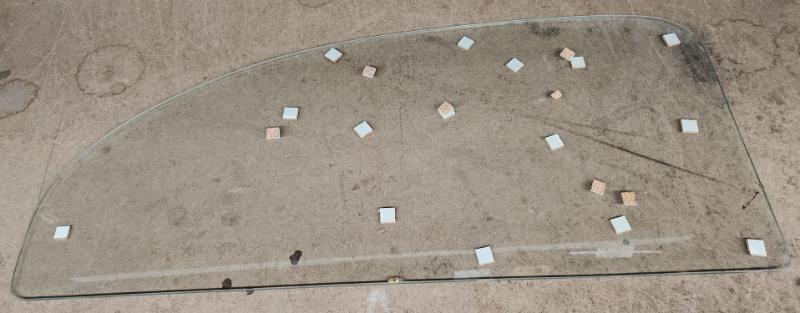 QUARTER WINDOW GLASS - 32-56 2DR SDN/2DR HDTP