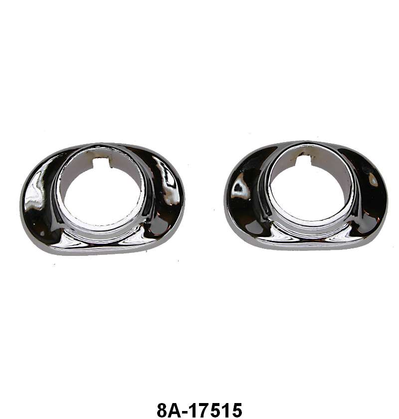 WIPER PIVOT SHAFT BEZEL - 49-51 PASSENGER (EX WAGON)