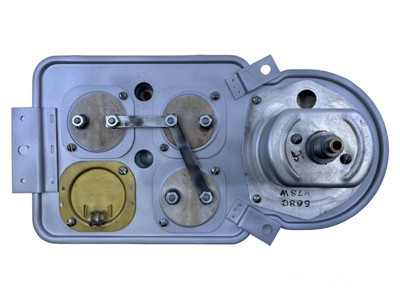 RESTORED 6 VOLT GAUGE CLUSTER ASSEMBLY - 1948-50 F-1, OUTRIGHT