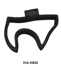 RADIO SPEAKER BOOT - 39 PASSENGER