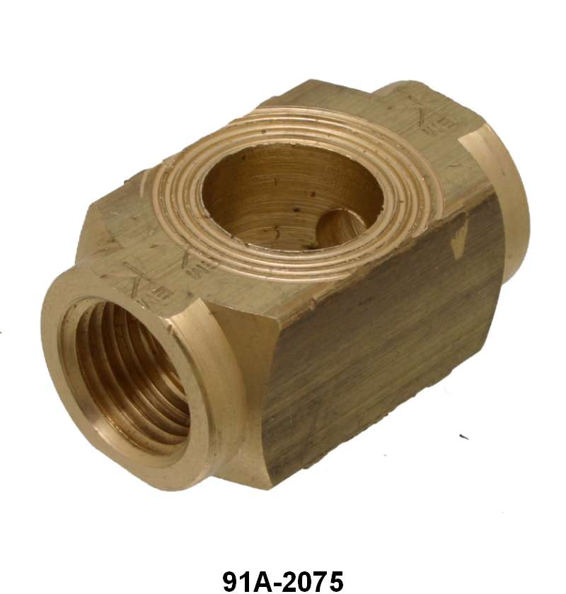 LEFT FRONT BRAKE LINE FITTING - 39-48 PASS/MERC, 39-41 PU