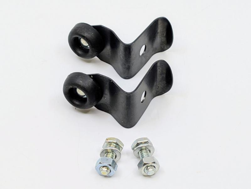 CENTER HOOD BRACKET SET - 30-31 PASS/PICKUP