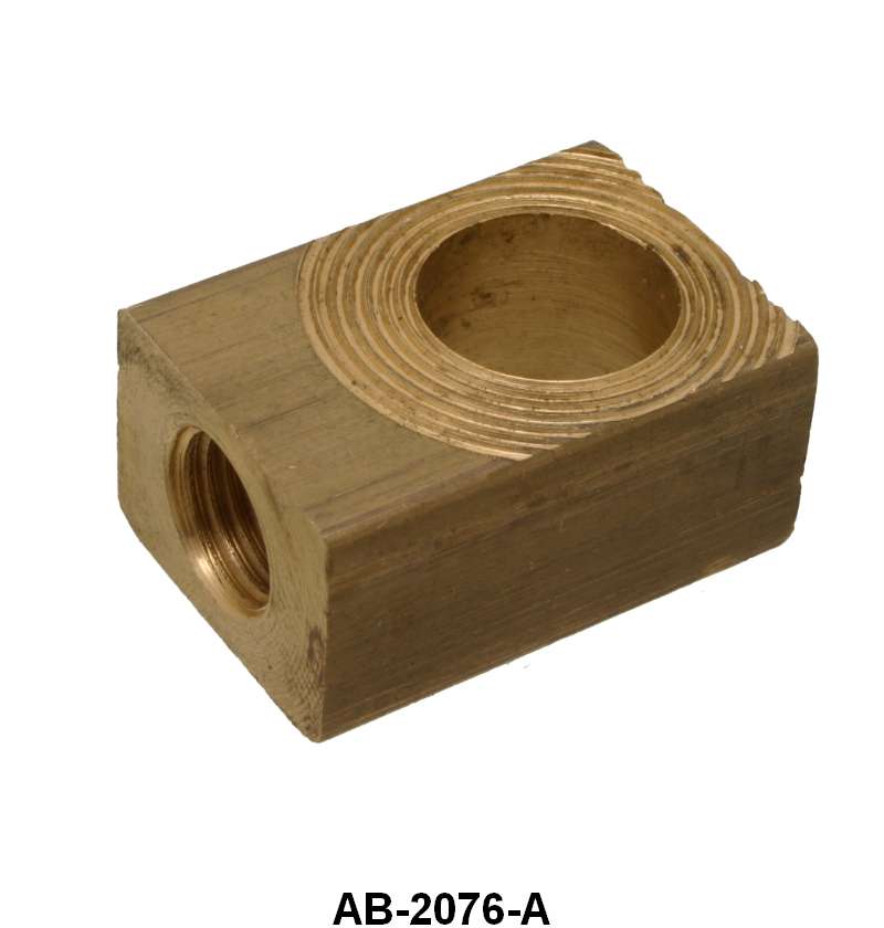 MASTER CYLINDER FITTING - 52-59 PASS, 52-56 MERC, 55-57 T-BIRD