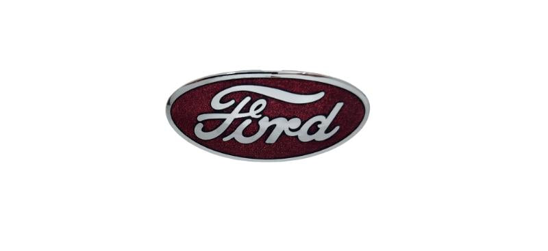 PORCELAIN GRILLE SHELL ORNAMENT EMBLEM - 32 PASS, 32-35 PICKUP RED