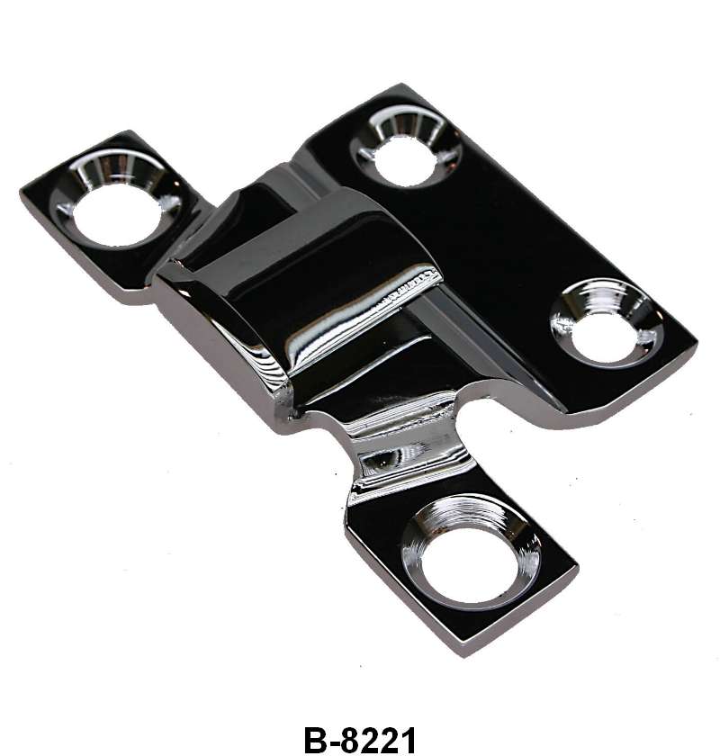 REAR HOOD BRACKET FOR CENTER STRIP - 32 PASS/PICKUP, CHROME