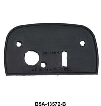 LICENSE PLATE LIGHT TO TAILGATE PAD - 55-56 WAGON