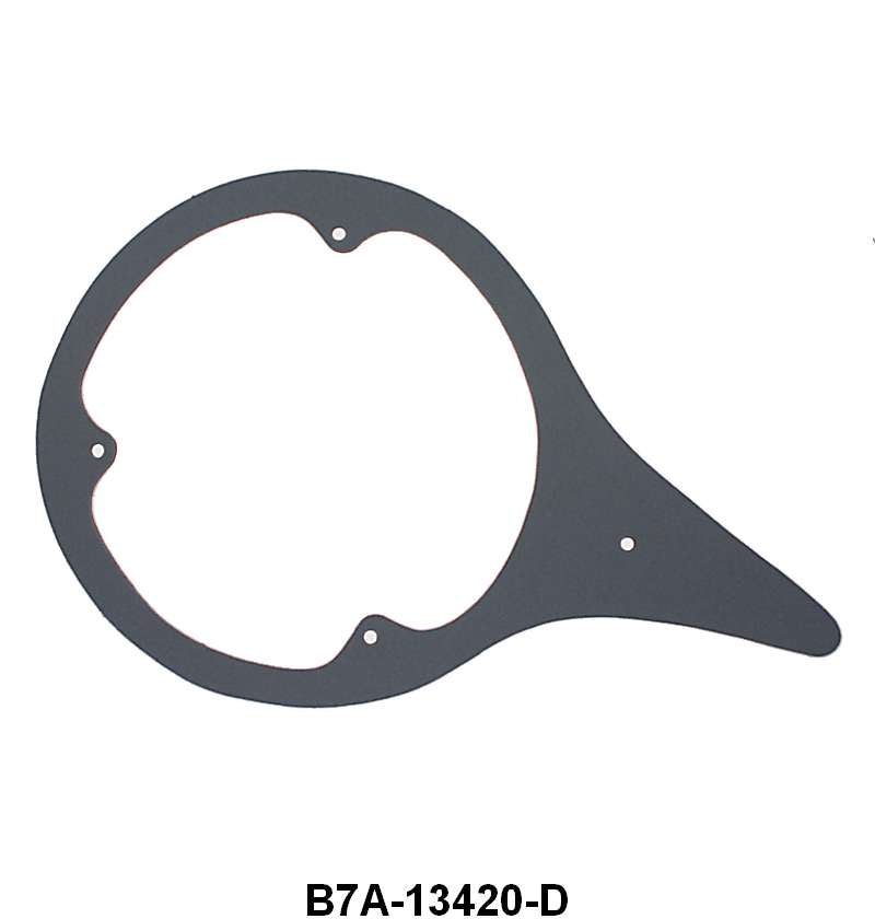 TAIL LIGHT HOUSING TO BODY PADS - 57 PASS 57-58 RANCHERO