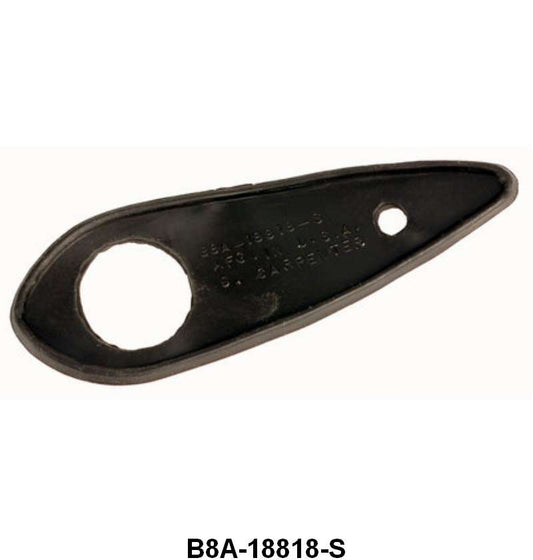 ANTENNA BASE PAD - 58-59 PASS/RANCHERO FRONT MOUNT