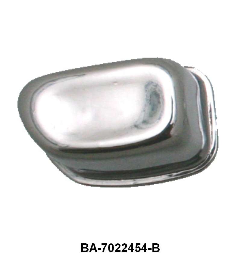 OUTSIDE DOOR HANDLE BUTTON - 52-56 PASS RH