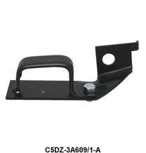 PWR. STR. HOSE BRACKET - 64-66 MUST, 63-65 FLCN V8