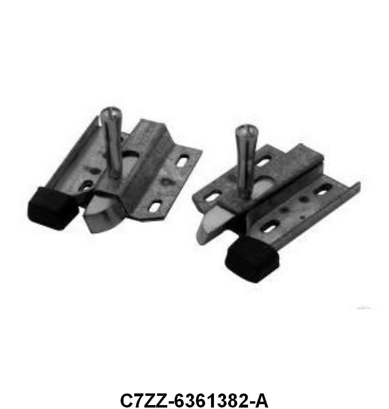 FOLD DOWN SEAT LATCH - 67-70 MUSTANG FASTBACK RIGHT HAND