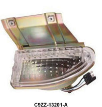 PARK LIGHT ASSEMBLY - 69 MUSTANG LEFT HAND W/BRACKET