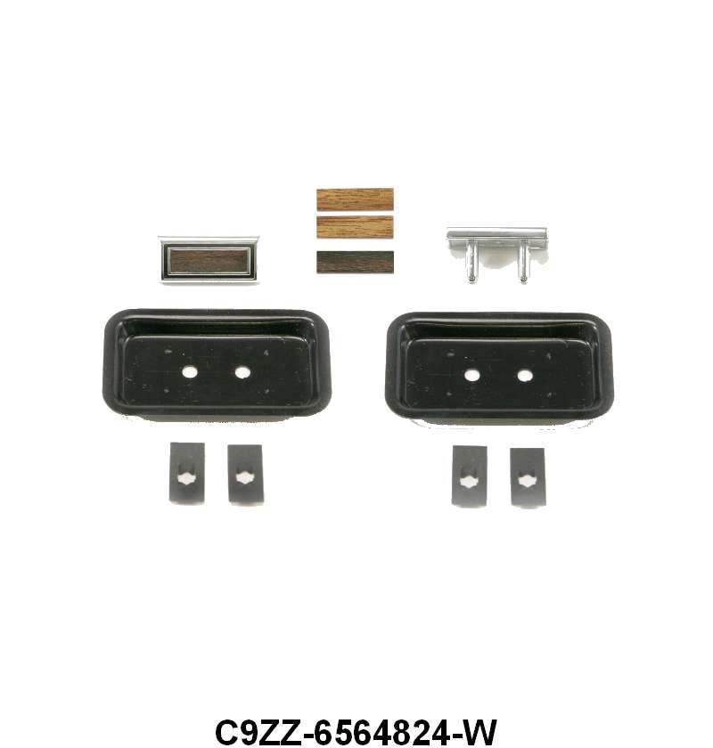 SEAT EMBLEM/ORNAMENT - 69-70 MUSTANG DLX