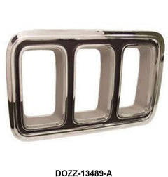 TAIL LIGHT BEZEL - 70 MUST EXCLUDING BOSS 302 RIGHT HAND