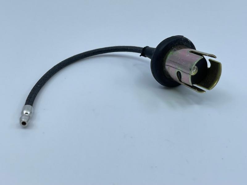 LICENSE PLATE LIGHT SOCKET AND WIRE - 52-56 PASS/MERC EXCEPT WGN