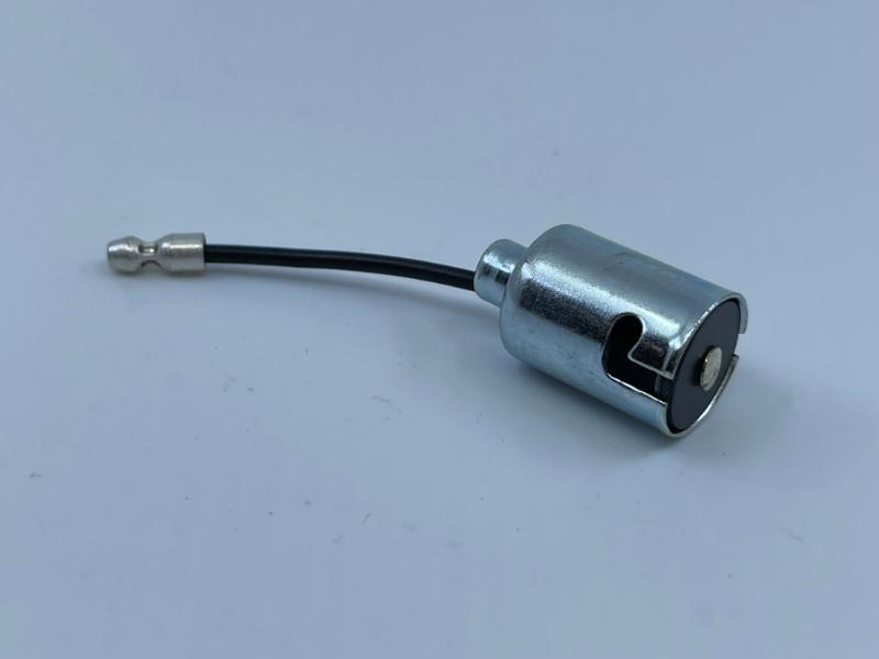 DOME LIGHT SOCKET WITH WIRE - 55-56 PASSENGER