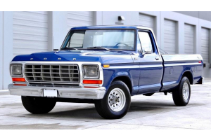 1979 Ford F150 in blue, front quarter view
